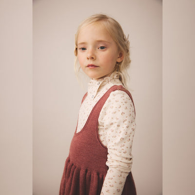 [D2] Soor Ploom Sage Pinafore - Cherry