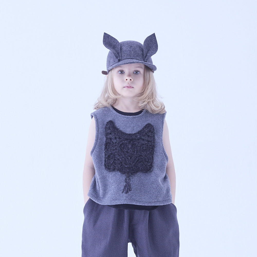 [Pre-order (Sep. Delivery)]eLfinFolk Cord Embroidery Sleeveless Tops black