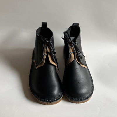 PEEP ZOOM Desert Boots Black