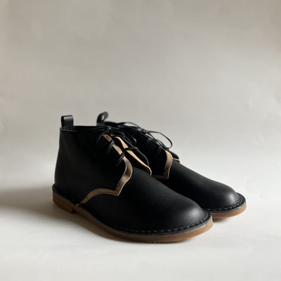 PEEP ZOOM Desert Boots Black