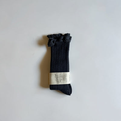 Coll&#233;gien Josephine Lace-Trim Ribbed Knee-high Socks / Pierre de Volvic