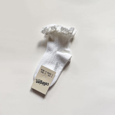 Coll&#233;gien Lili Lace Trim Ribbed Ankle Socks / Blanc Neige