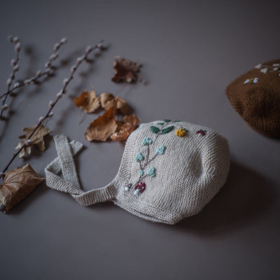 Shirley Bredal Woodland Bonnet - Oats
