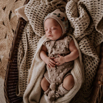 Shirley Bredal Woodland Bonnet - Oats