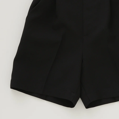 eLfinFolk Ceremony Poplin Tuck Shorts black